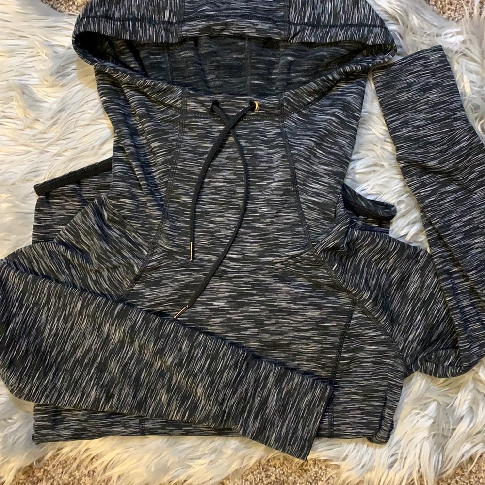 CALVIN KLEIN SMALL ATHLETIC SWEATSHIRT